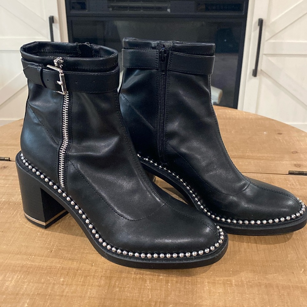 BCBGeneration boots